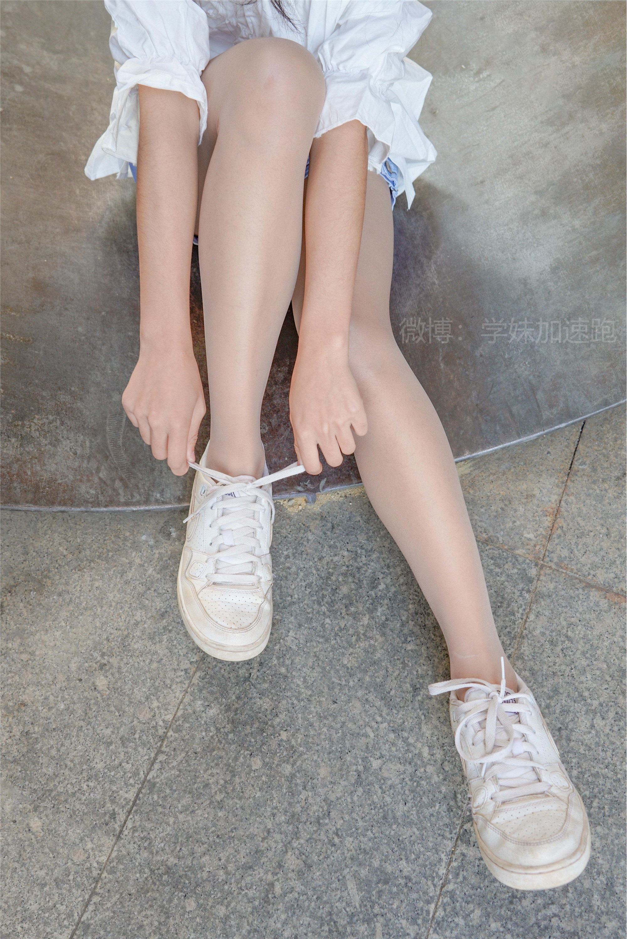 学妹加速跑 XM006《丝丝学妹3》